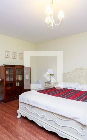 Casa à venda com 394m², 4 quartos e 4 vagas Casa à venda com 394m², 4 quartos e 4 vagasSuíte 4