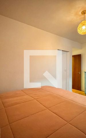 Apartamento à venda com 140m², 3 quartos e 2 vagas Apartamento à venda com 140m², 3 quartos e 2 vagasSuite