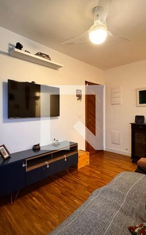 Apartamento à venda com 140m², 3 quartos e 2 vagas Apartamento à venda com 140m², 3 quartos e 2 vagasSala