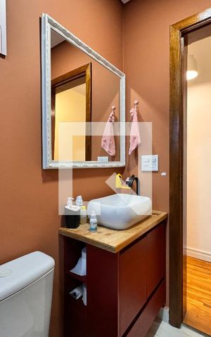 Apartamento à venda com 140m², 3 quartos e 2 vagas Apartamento à venda com 140m², 3 quartos e 2 vagasBanheiro