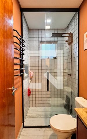 Apartamento à venda com 140m², 3 quartos e 2 vagas Apartamento à venda com 140m², 3 quartos e 2 vagasBanheiro