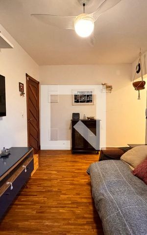 Apartamento à venda com 140m², 3 quartos e 2 vagas Apartamento à venda com 140m², 3 quartos e 2 vagasSala