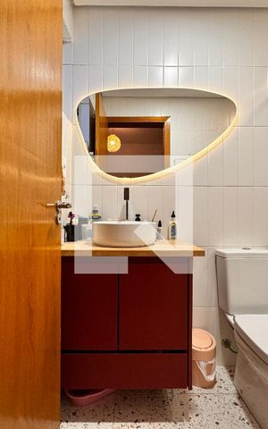 Apartamento à venda com 140m², 3 quartos e 2 vagas Apartamento à venda com 140m², 3 quartos e 2 vagasBanheiro da suíte