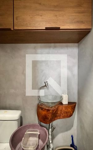 Apartamento à venda com 140m², 3 quartos e 2 vagas Apartamento à venda com 140m², 3 quartos e 2 vagasBanheiro de serviço