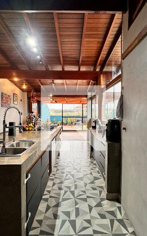 Apartamento à venda com 140m², 3 quartos e 2 vagas Apartamento à venda com 140m², 3 quartos e 2 vagasCozinha
