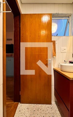 Apartamento à venda com 140m², 3 quartos e 2 vagas Apartamento à venda com 140m², 3 quartos e 2 vagasBanheiro da suíte