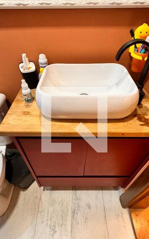 Apartamento à venda com 140m², 3 quartos e 2 vagas Apartamento à venda com 140m², 3 quartos e 2 vagasBanheiro