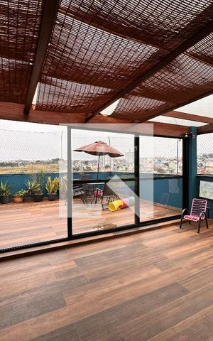 Apartamento à venda com 140m², 3 quartos e 2 vagas Apartamento à venda com 140m², 3 quartos e 2 vagasCobertura