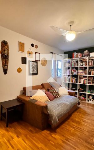 Apartamento à venda com 140m², 3 quartos e 2 vagas Apartamento à venda com 140m², 3 quartos e 2 vagasSala