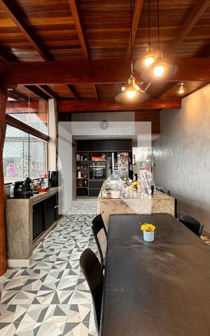 Apartamento à venda com 140m², 3 quartos e 2 vagas Apartamento à venda com 140m², 3 quartos e 2 vagasCozinha