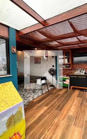 Apartamento à venda com 140m², 3 quartos e 2 vagas Apartamento à venda com 140m², 3 quartos e 2 vagasCobertura