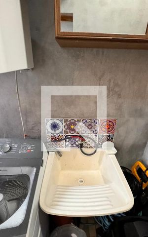 Apartamento à venda com 140m², 3 quartos e 2 vagas Apartamento à venda com 140m², 3 quartos e 2 vagasLavanderia