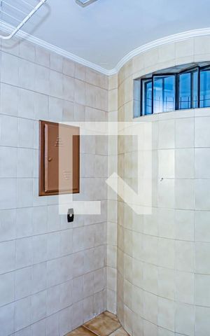 Casa à venda com 312m², 3 quartos e 5 vagas Casa à venda com 312m², 3 quartos e 5 vagasÁrea de Serviço