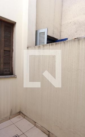 Apartamento para alugar com 110m², 3 quartos e sem vagaQuintal