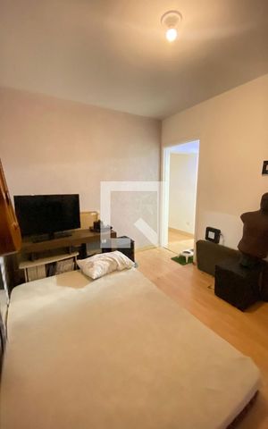 Apartamento à venda com 64m², 2 quartos e 1 vaga Apartamento à venda com 64m², 2 quartos e 1 vagaSala