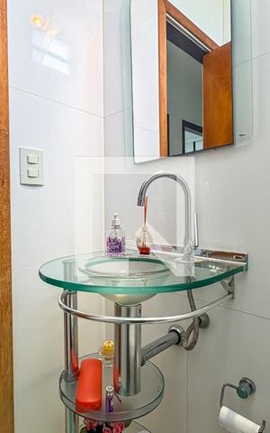 Casa para alugar com 360m², 3 quartos e 6 vagasLavabo