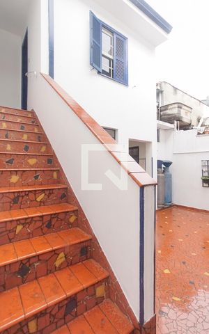 Casa à venda com 200m², 5 quartos e 4 vagasÁrea comum