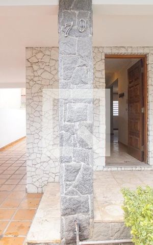 Casa à venda com 200m², 5 quartos e 4 vagasÁrea comum