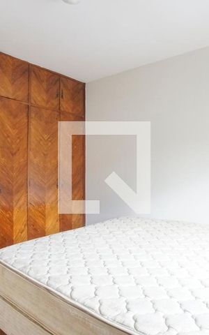 Casa à venda com 200m², 5 quartos e 4 vagasQuarto