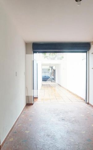 Casa à venda com 200m², 5 quartos e 4 vagasÁrea comum
