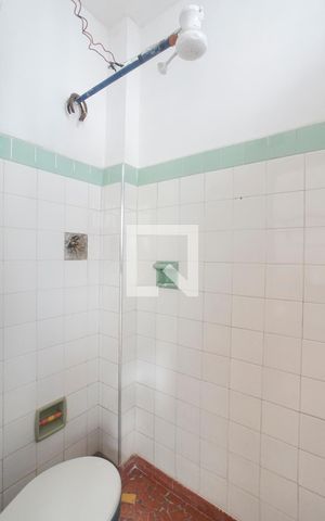 Casa à venda com 200m², 5 quartos e 4 vagasBanheiro de serviço