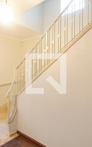 Casa à venda com 200m², 5 quartos e 4 vagasSala