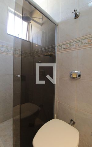 Apartamento à venda com 175m², 4 quartos e 3 vagasBanheiro da Suíte 2