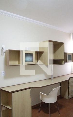 Apartamento à venda com 175m², 4 quartos e 3 vagasQuarto 2