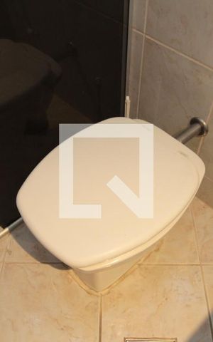 Apartamento à venda com 175m², 4 quartos e 3 vagasBanheiro da Suíte 2