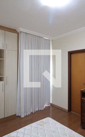 Apartamento à venda com 175m², 4 quartos e 3 vagasSuíte 2