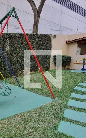 Apartamento para alugar com 80m², 3 quartos e 1 vaga Apartamento para alugar com 80m², 3 quartos e 1 vagaÁrea comum - Playground
