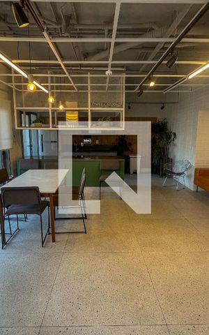 Studio à venda com 27m², 1 quarto e sem vagaÁrea comum - Salão de festas