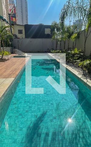 Studio à venda com 27m², 1 quarto e sem vagaÁrea comum - Piscina