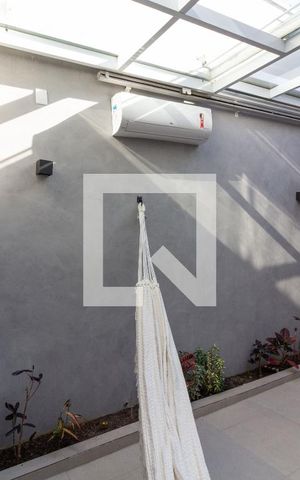 Casa à venda com 160m², 3 quartos e 2 vagasÁrea de Serviço / Churrasqueira