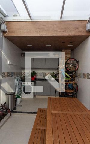 Casa à venda com 160m², 3 quartos e 2 vagasÁrea de Serviço / Churrasqueira