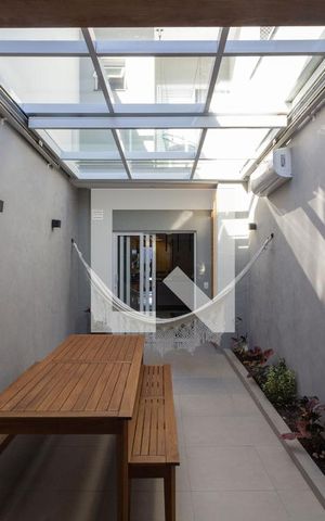 Casa à venda com 160m², 3 quartos e 2 vagasÁrea de Serviço / Churrasqueira