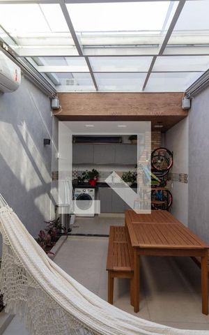 Casa à venda com 160m², 3 quartos e 2 vagasÁrea de Serviço / Churrasqueira