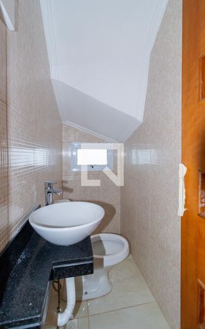 Casa à venda com 148m², 4 quartos e 3 vagas Casa à venda com 148m², 4 quartos e 3 vagasLavabo
