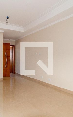 Casa à venda com 148m², 4 quartos e 3 vagas Casa à venda com 148m², 4 quartos e 3 vagasSala