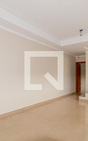Casa à venda com 148m², 4 quartos e 3 vagas Casa à venda com 148m², 4 quartos e 3 vagasSala
