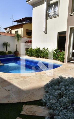 Casa para alugar com 459m², 3 quartos e 5 vagasÁrea externa