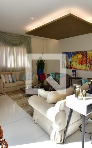 Casa para alugar com 459m², 3 quartos e 5 vagasSala 1