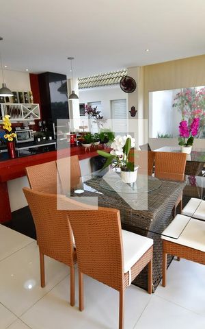Casa para alugar com 459m², 3 quartos e 5 vagasSala 2