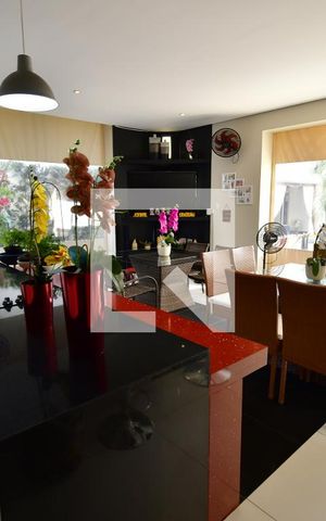 Casa para alugar com 459m², 3 quartos e 5 vagasSala 2