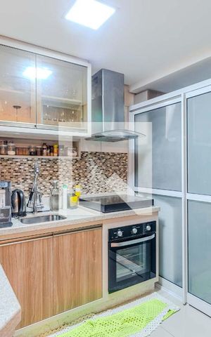 Apartamento à venda com 69m², 3 quartos e 1 vaga Apartamento à venda com 69m², 3 quartos e 1 vagaCozinha e Área de Serviço