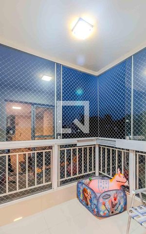 Apartamento à venda com 69m², 3 quartos e 1 vaga Apartamento à venda com 69m², 3 quartos e 1 vagaVaranda Sala