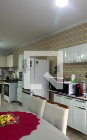 Casa à venda com 480m², 4 quartos e 2 vagasCozinha