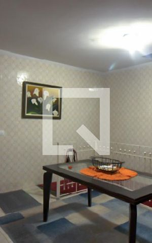 Casa à venda com 480m², 4 quartos e 2 vagasSala