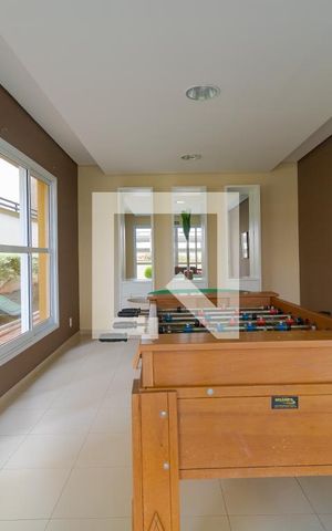 Apartamento para alugar com 108m², 2 quartos e 1 vaga Apartamento para alugar com 108m², 2 quartos e 1 vagaÁrea comum - Salão de Jogos