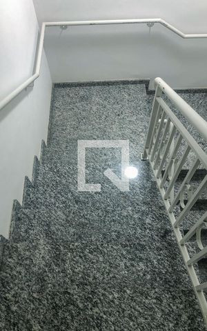 Apartamento à venda com 35m², 1 quarto e sem vagaEscada
